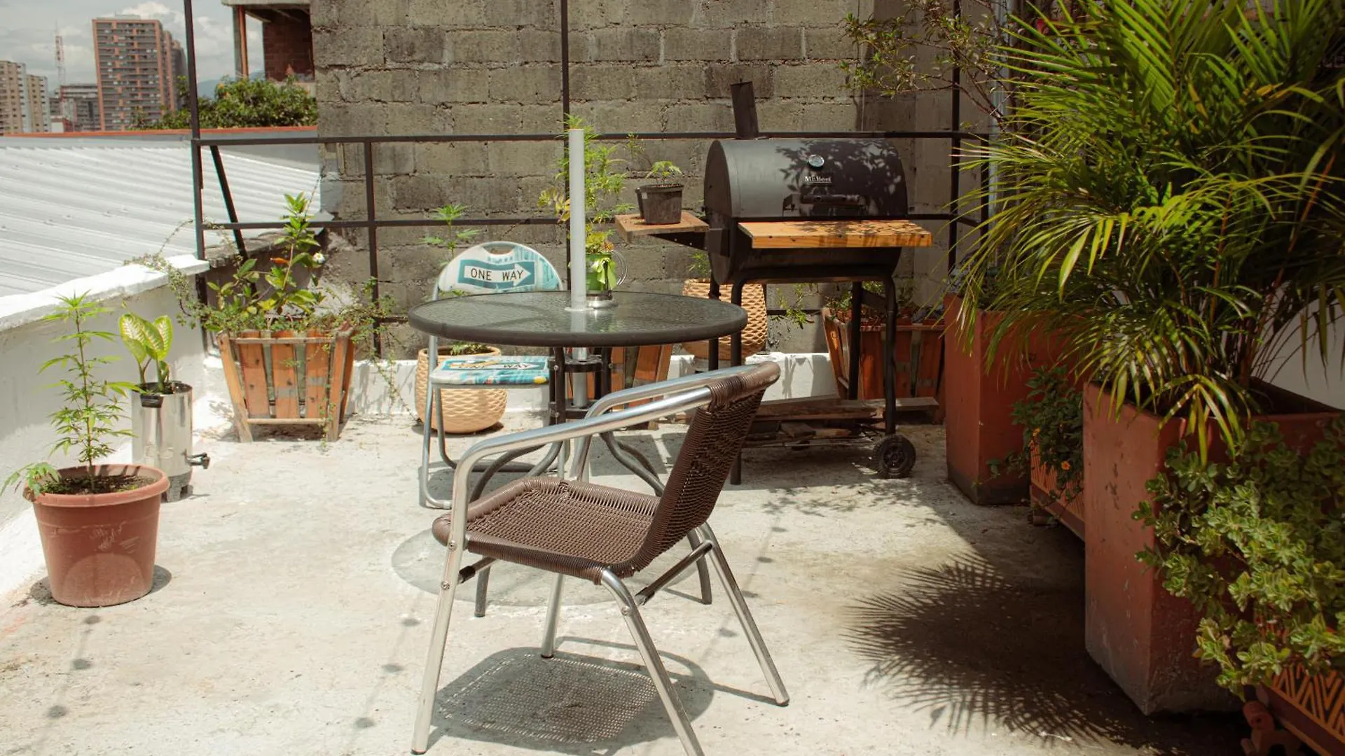 Adn Algo De Nosotros - Malaika Hostel Medellin 0*,